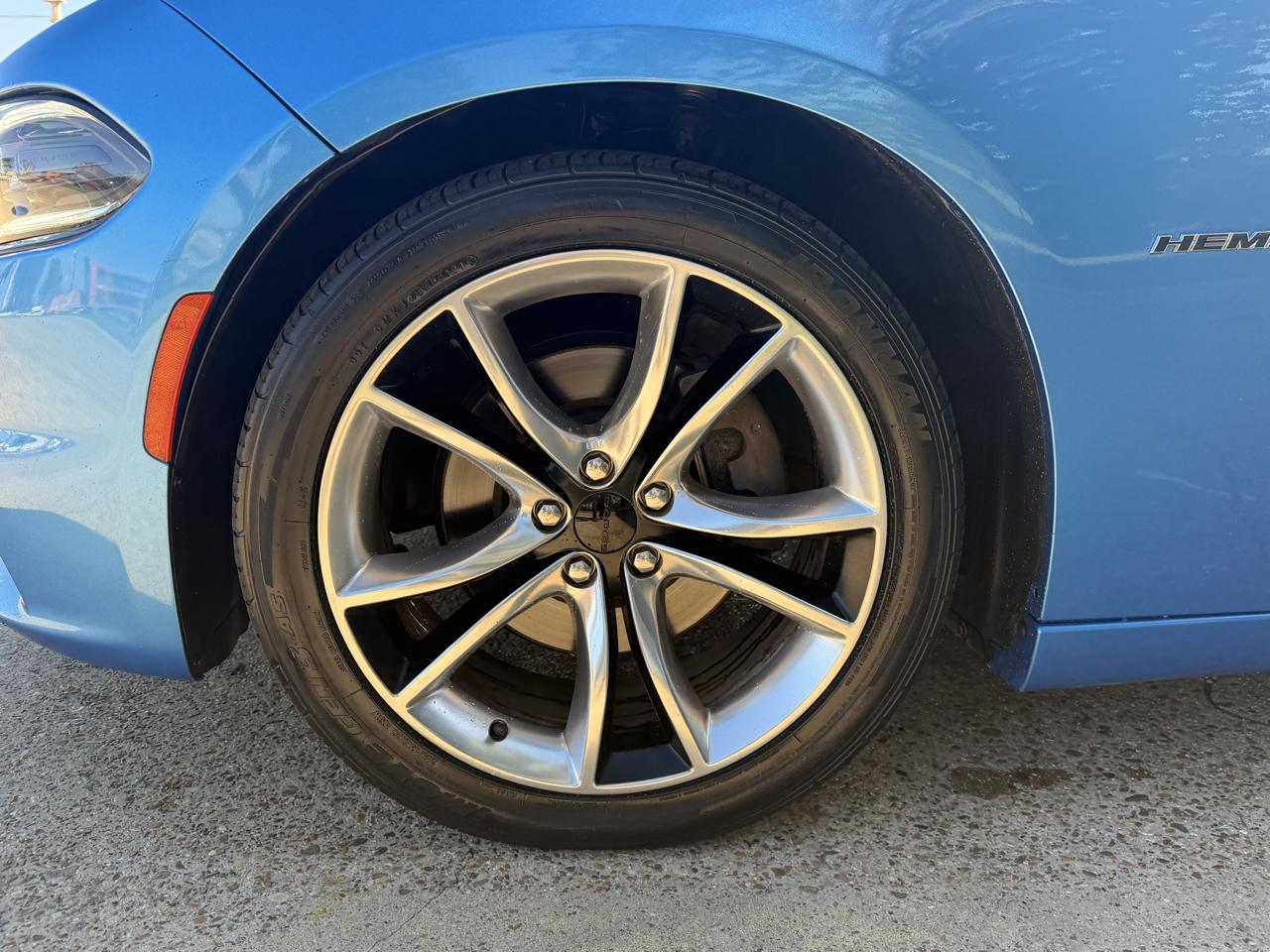 Dodge Charger 4dr Sdn R/T RWD 2015