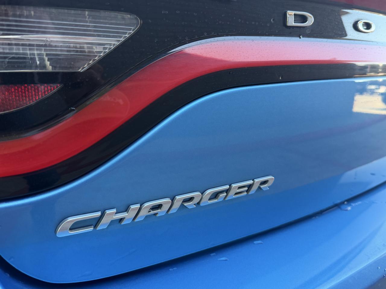 Dodge Charger 4dr Sdn R/T RWD 2015