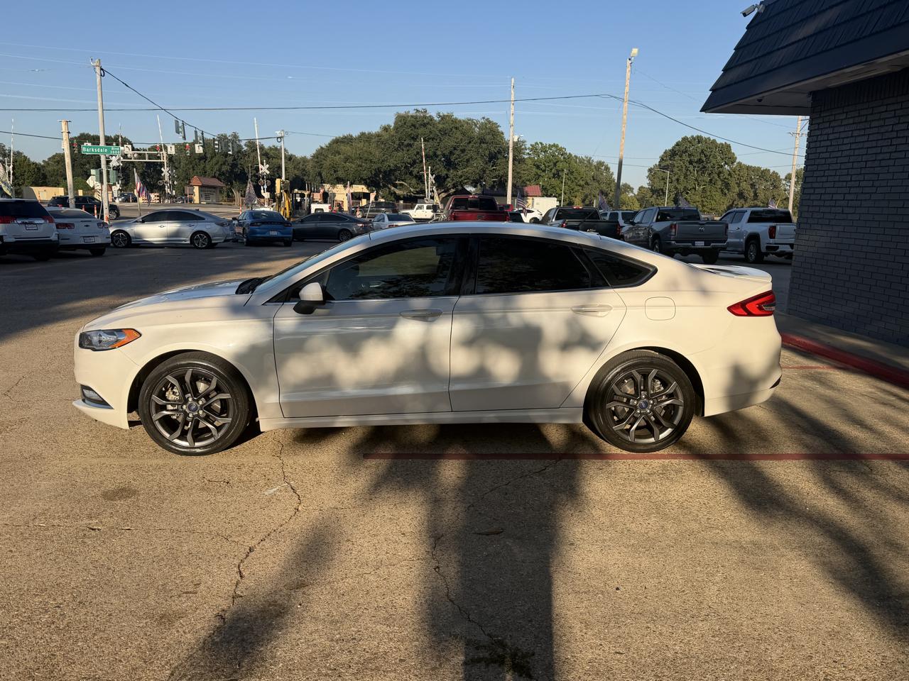 Ford Fusion 4dr Sdn I4 SEL 2018