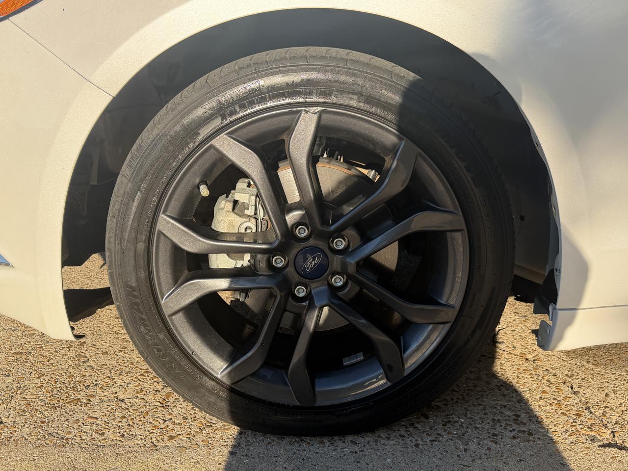 Ford Fusion 4dr Sdn I4 SEL 2018