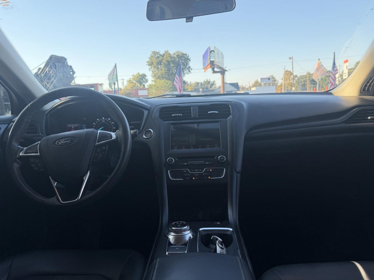 Ford Fusion 4dr Sdn I4 SEL 2018