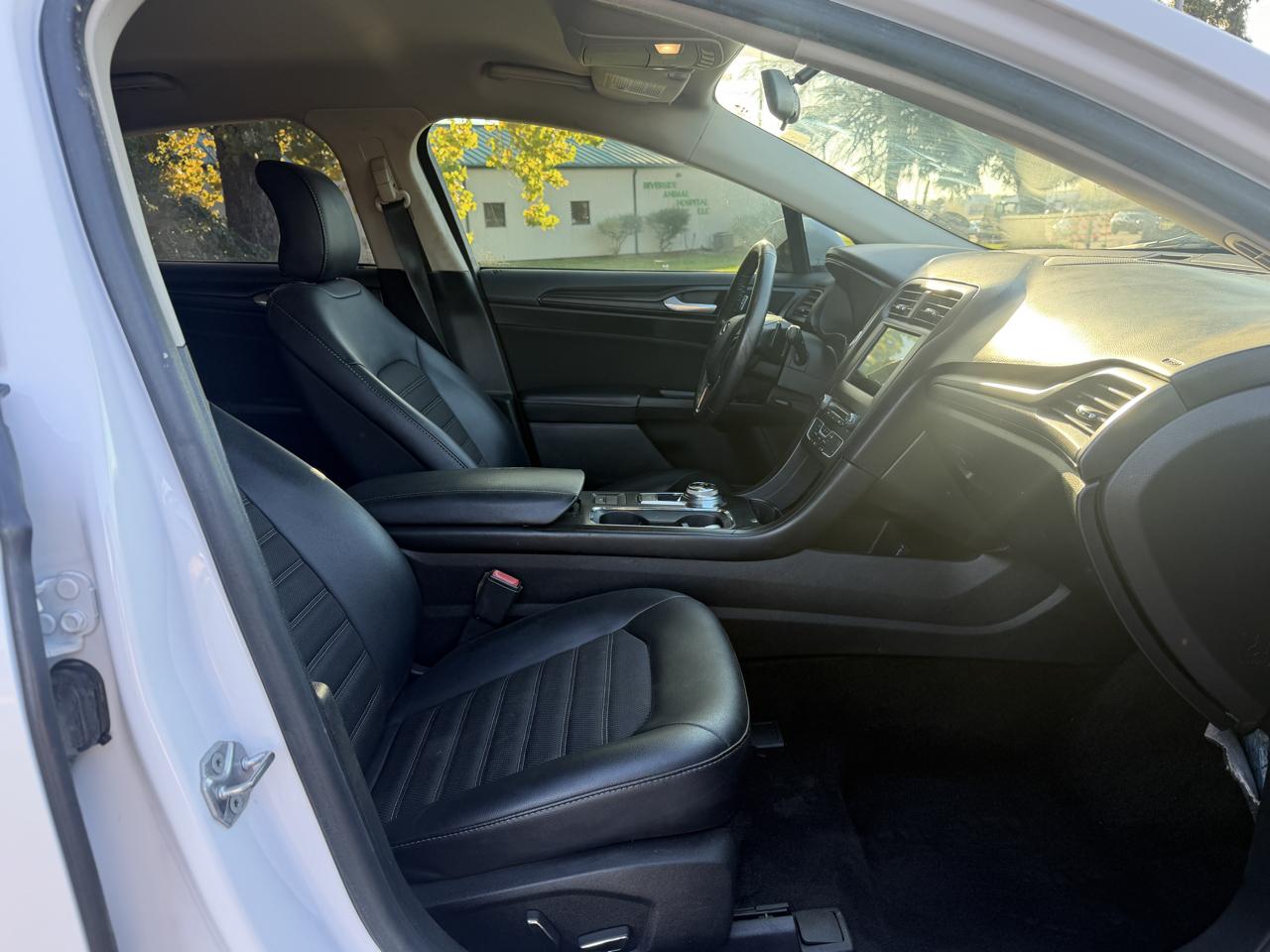 Ford Fusion 4dr Sdn I4 SEL 2018