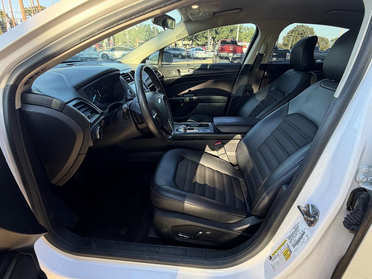 Ford Fusion 4dr Sdn I4 SEL 2018