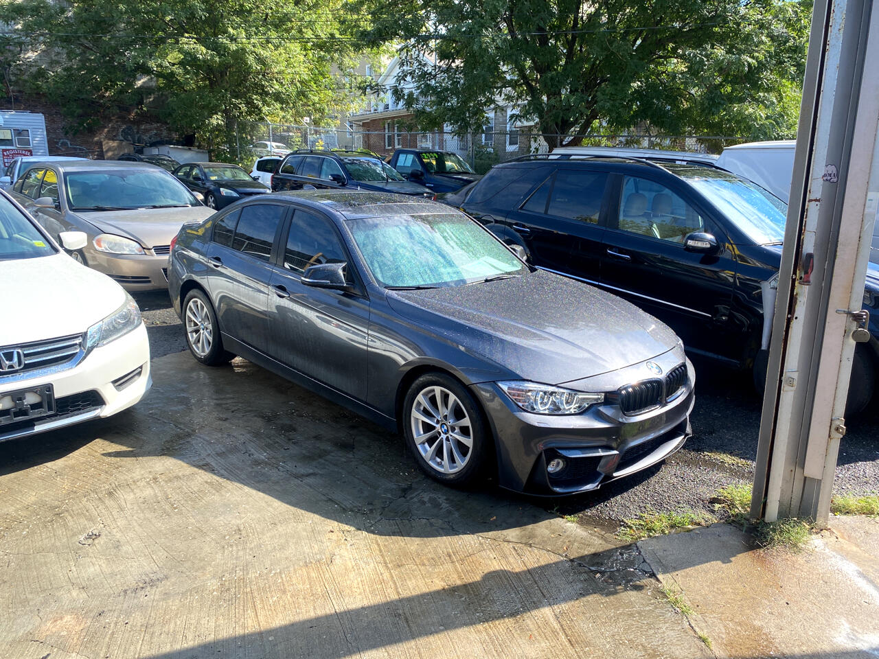 BMW 3-Series 320i Sedan 2016