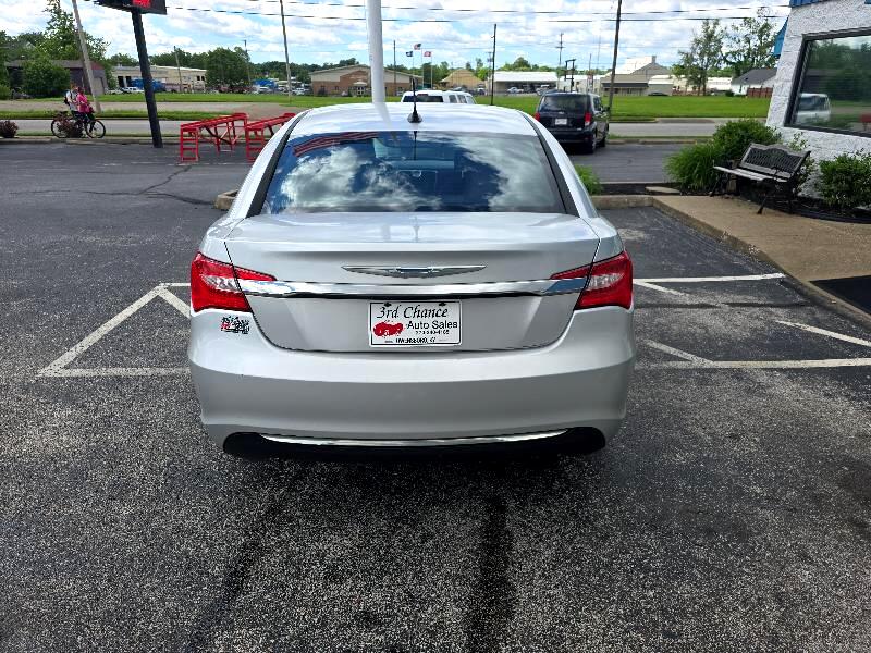 Image 4 of 2012 Chrysler 200 Touring
