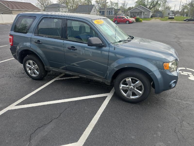 Ford Escape XLS FWD 2010