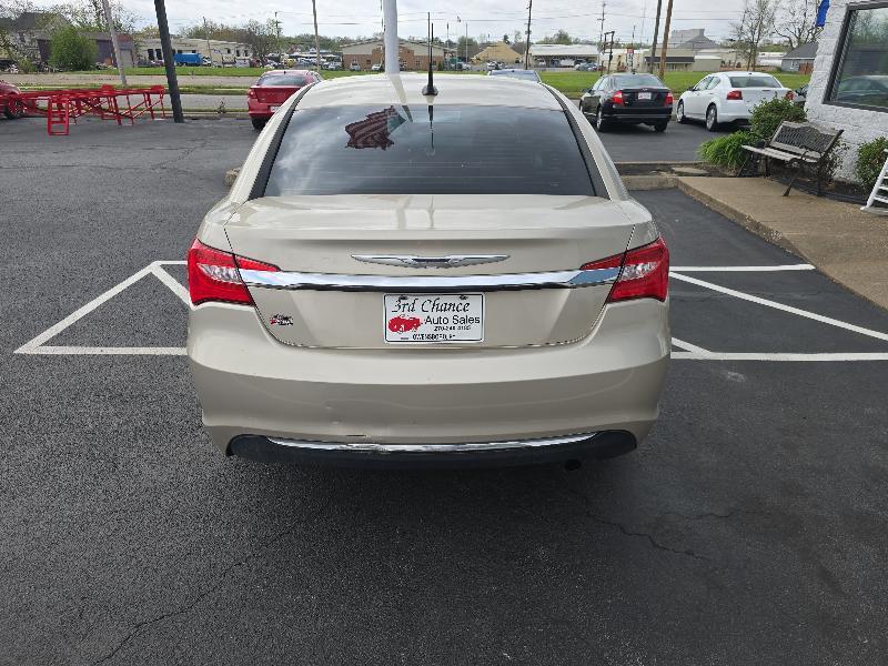 Chrysler 200 LX 2014