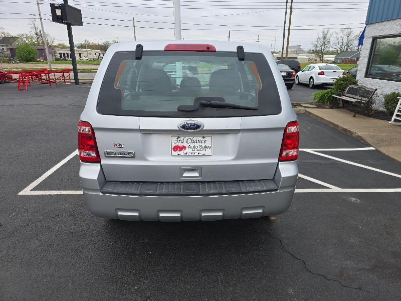 Ford Escape XLS FWD 2012