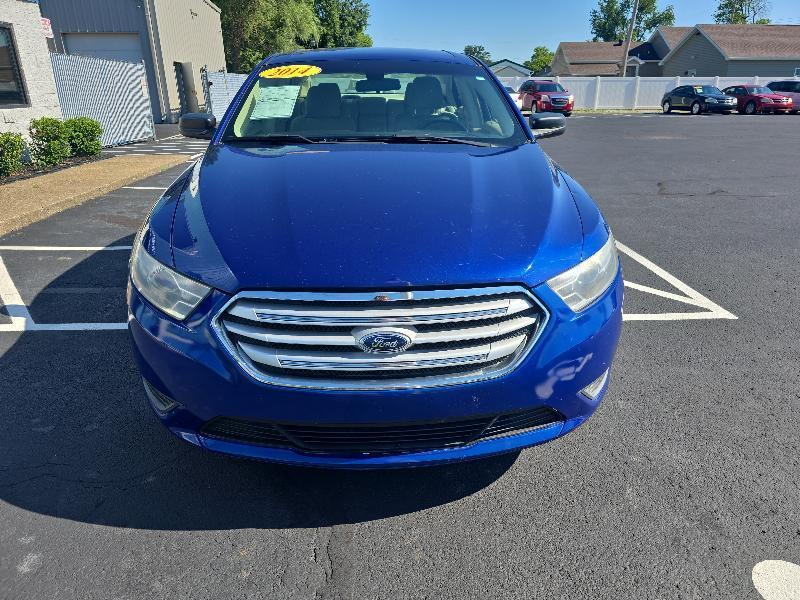 Ford Taurus SE FWD 2014