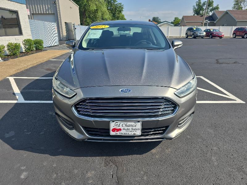 Ford Fusion SE 2013