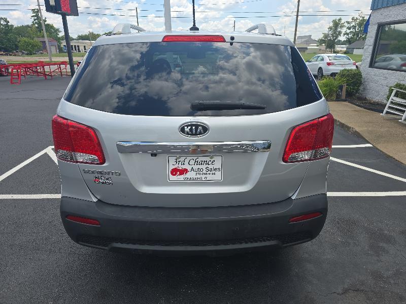 Kia Sorento LX 2WD 2012