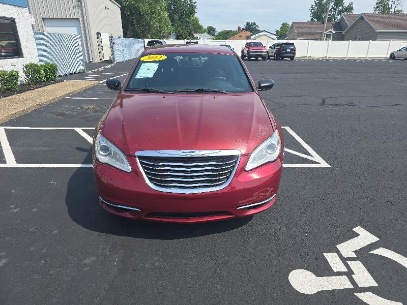 Chrysler 200 Touring 2013
