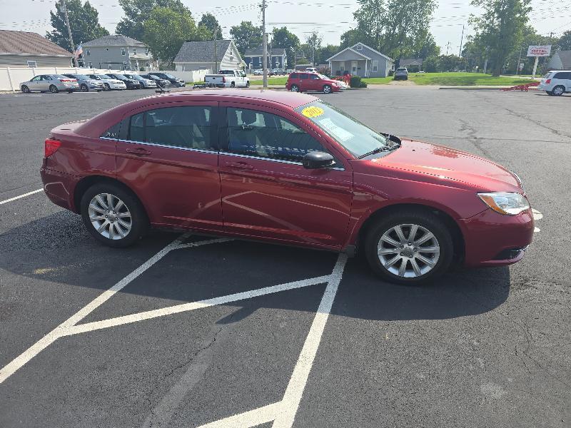 Chrysler 200 Touring 2013