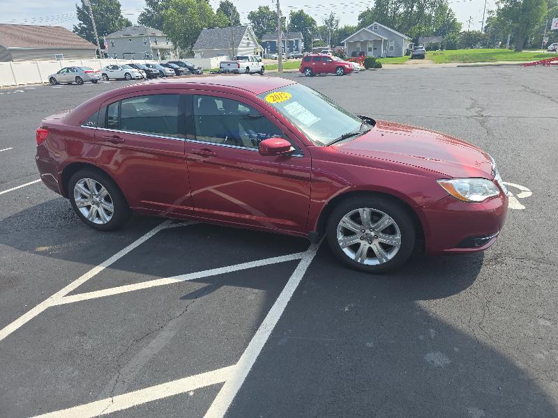 Chrysler 200 Touring 2012