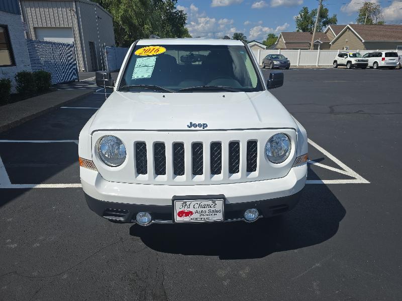 Jeep Patriot Latitude 2WD 2016