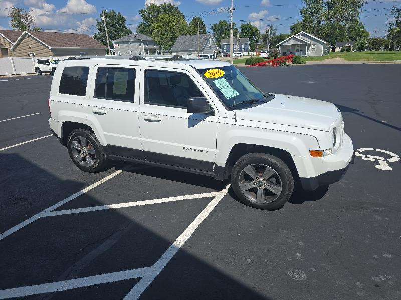 Jeep Patriot Latitude 2WD 2016