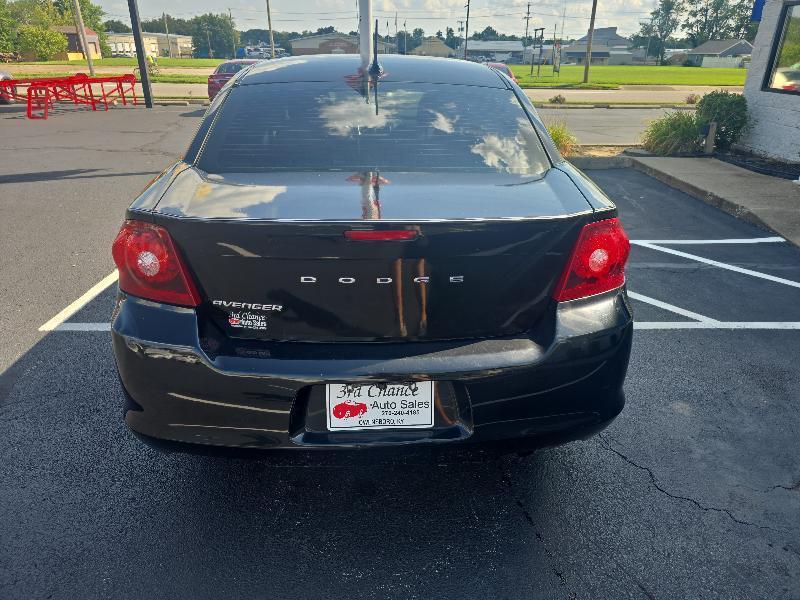 Dodge Avenger Base 2012
