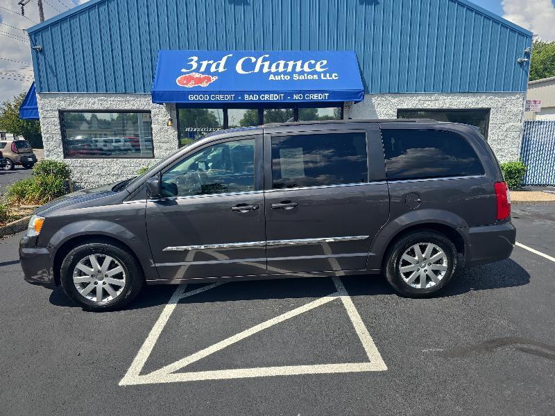 2015 Chrysler Town & Country Touring