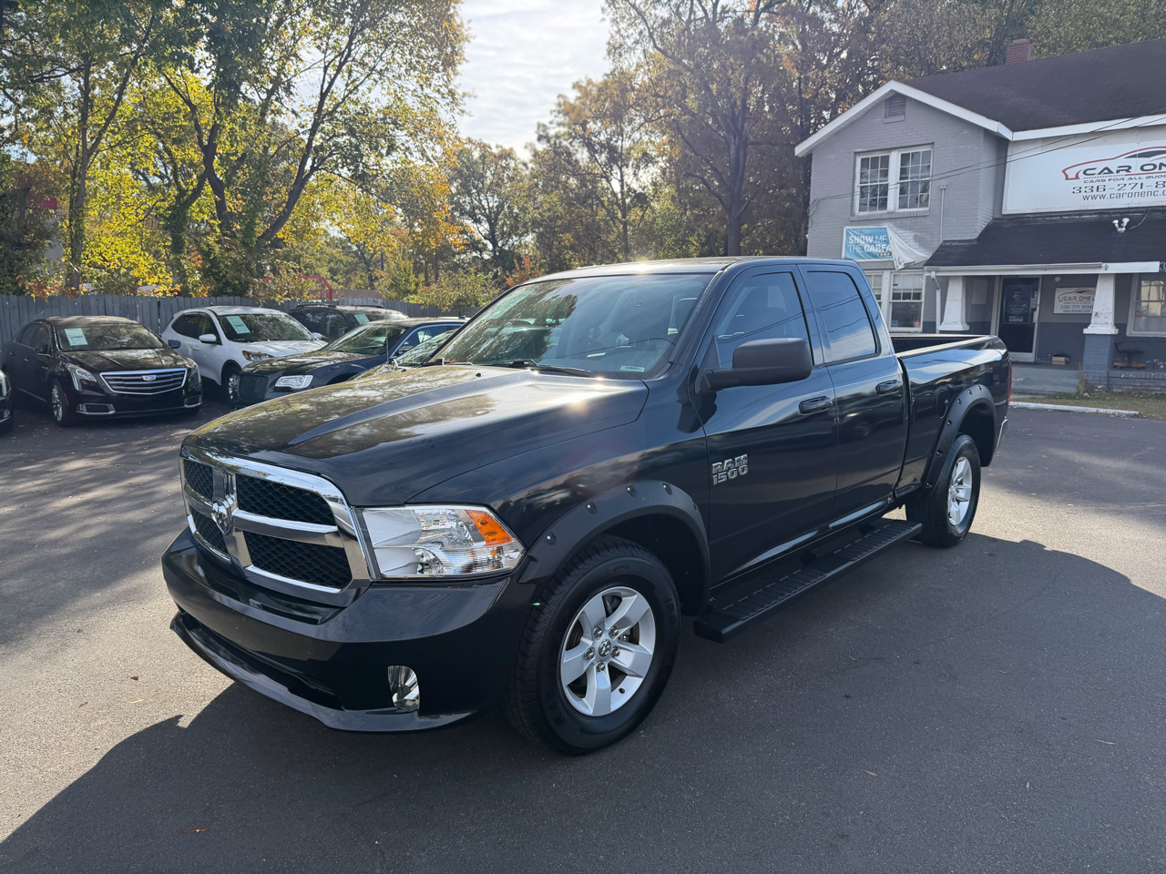 2017 RAM 1500 Express 4x2 Quad Cab 6'4" Box
