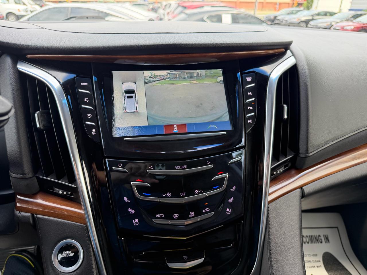 Cadillac Escalade 4WD 4dr Luxury 2017