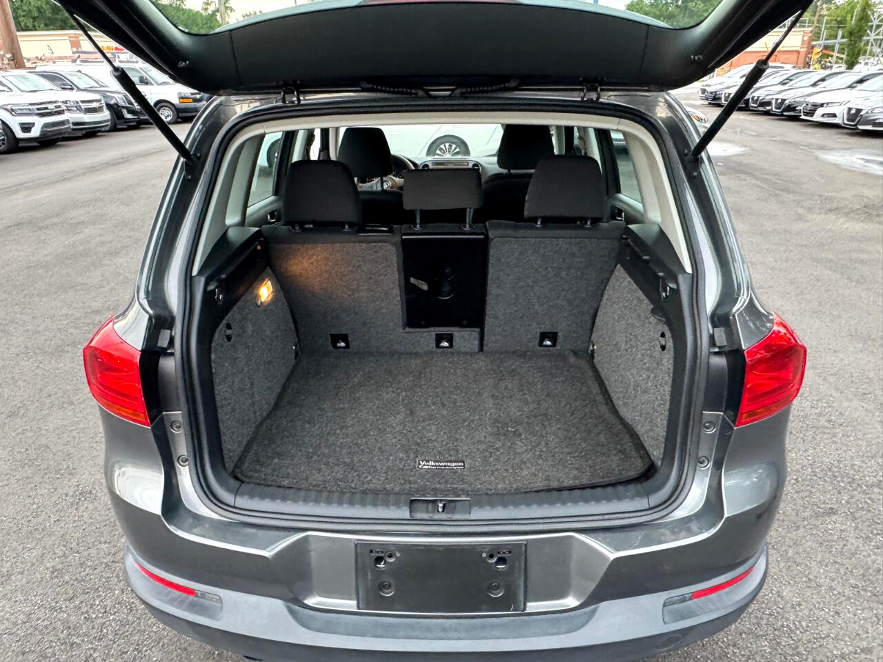 Volkswagen Tiguan Limited  2018 Volkswagen Tiguan Limited  2018