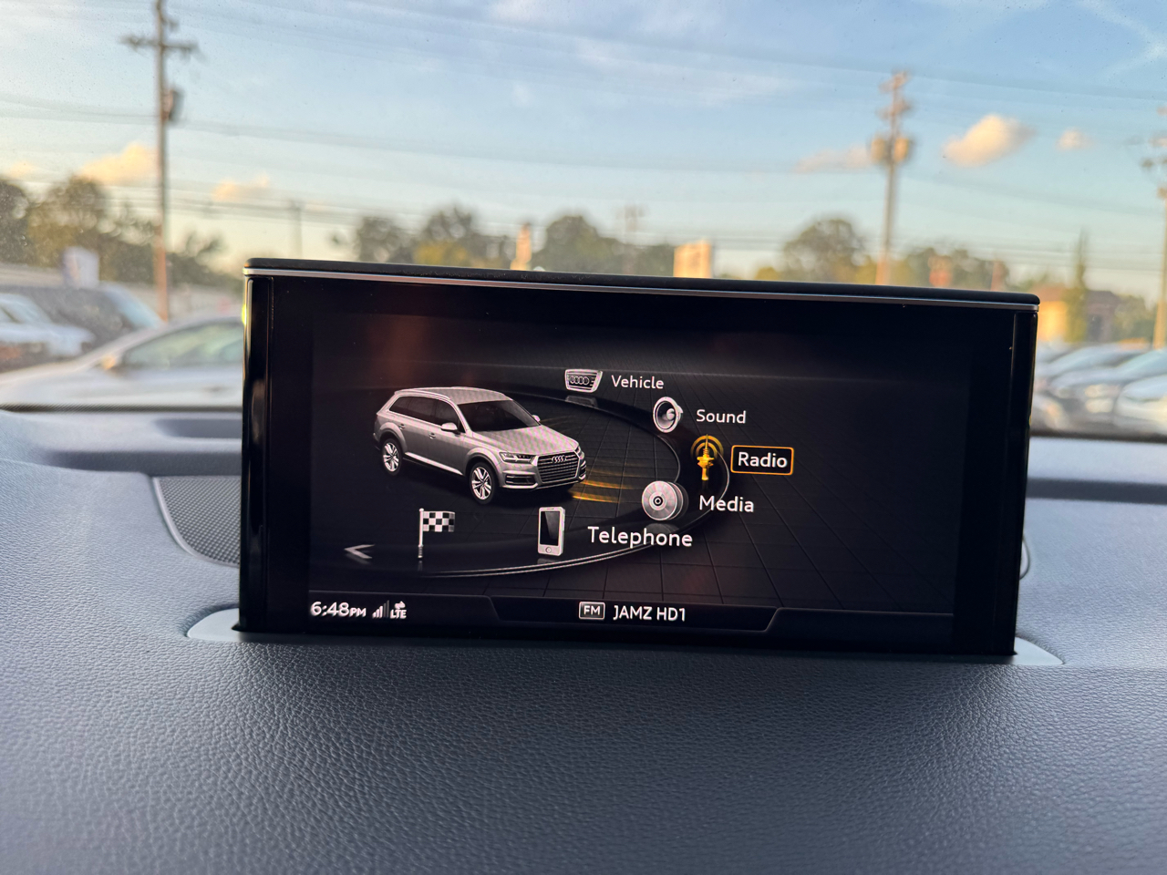 Audi Q7 3.0 TFSI Premium Plus 2017 Audi Q7 3.0 TFSI Premium Plus 2017