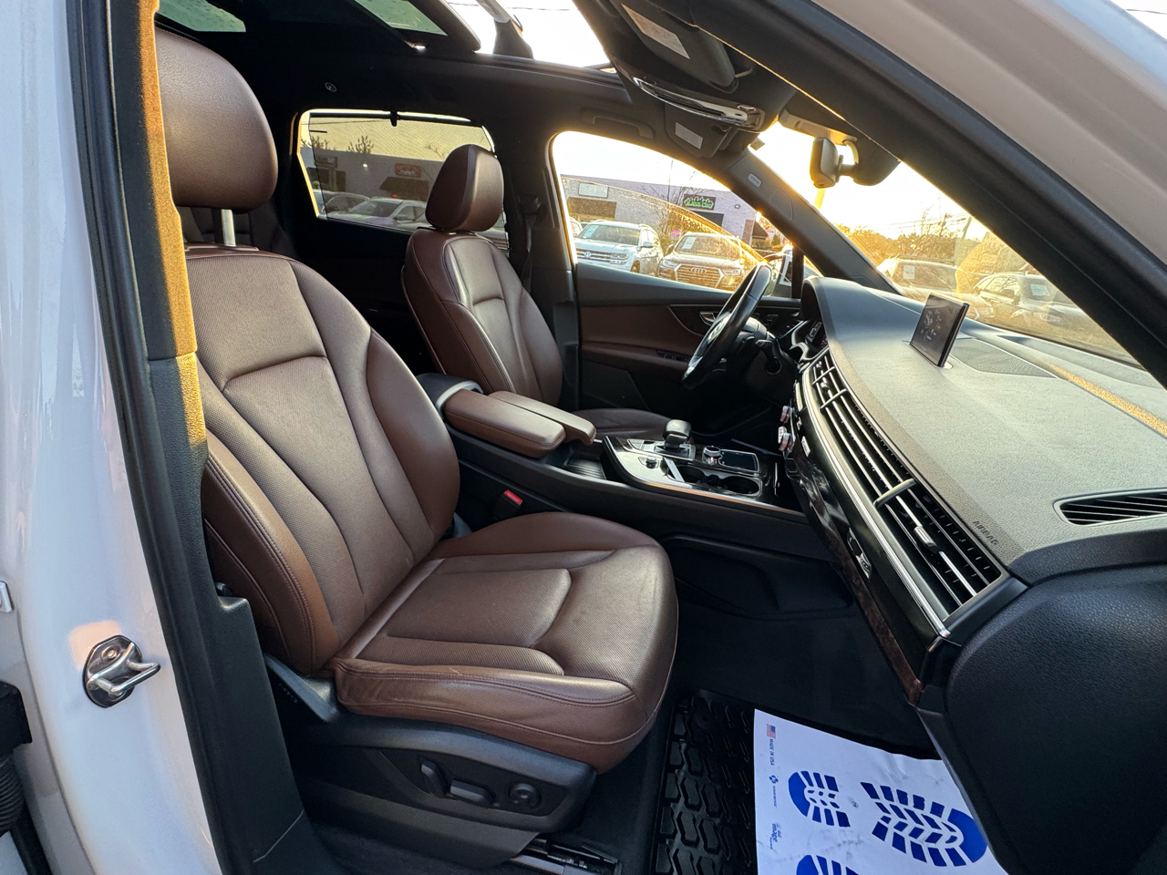 Audi Q7 3.0 TFSI Premium Plus 2017 Audi Q7 3.0 TFSI Premium Plus 2017