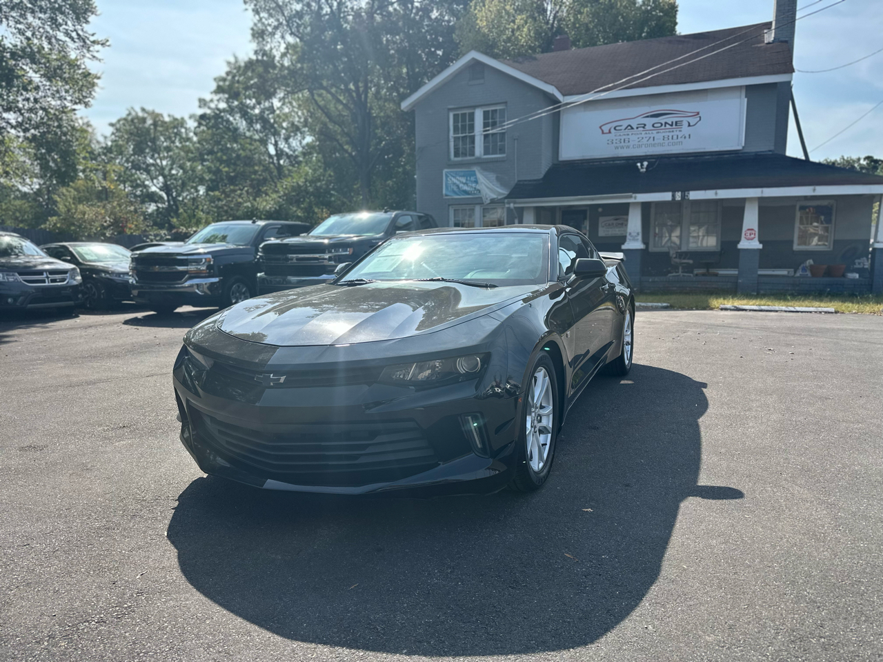 2018 Chevrolet Camaro 2dr Cpe 1LT