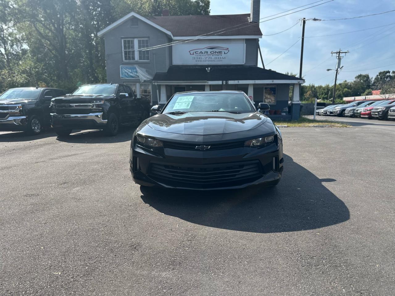 2018 Chevrolet Camaro 2dr Cpe 1LT