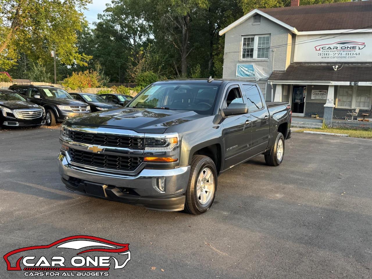 2017 Chevrolet Silverado 1500 4WD Crew Cab 143.5" LT w/1LT