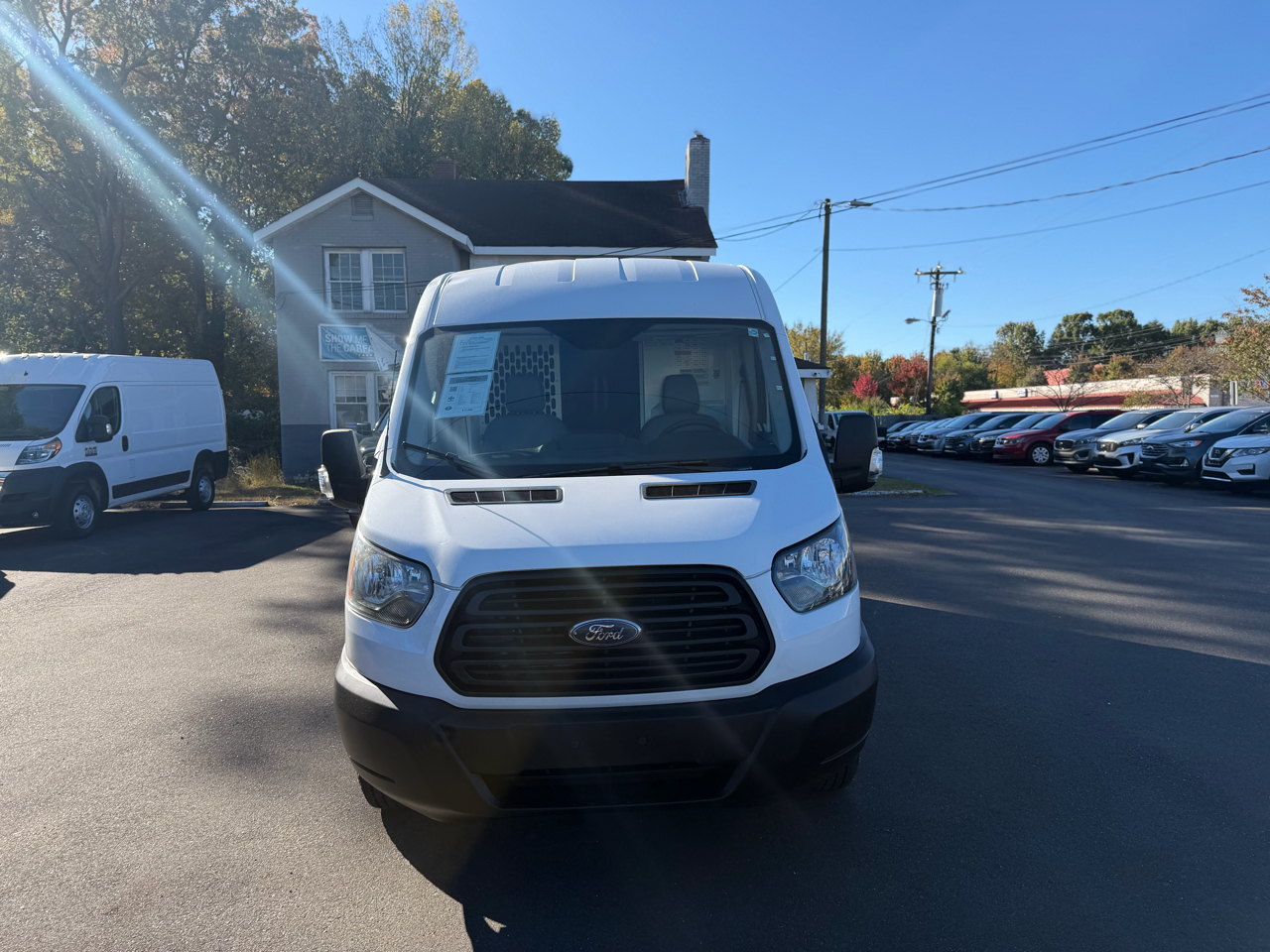 Ford Transit Van T-150 148" Med Rf 8600 GVWR Sliding RH Dr 2019 Ford Transit Van T-150 148" Med Rf 8600 GVWR Sliding RH Dr 2019