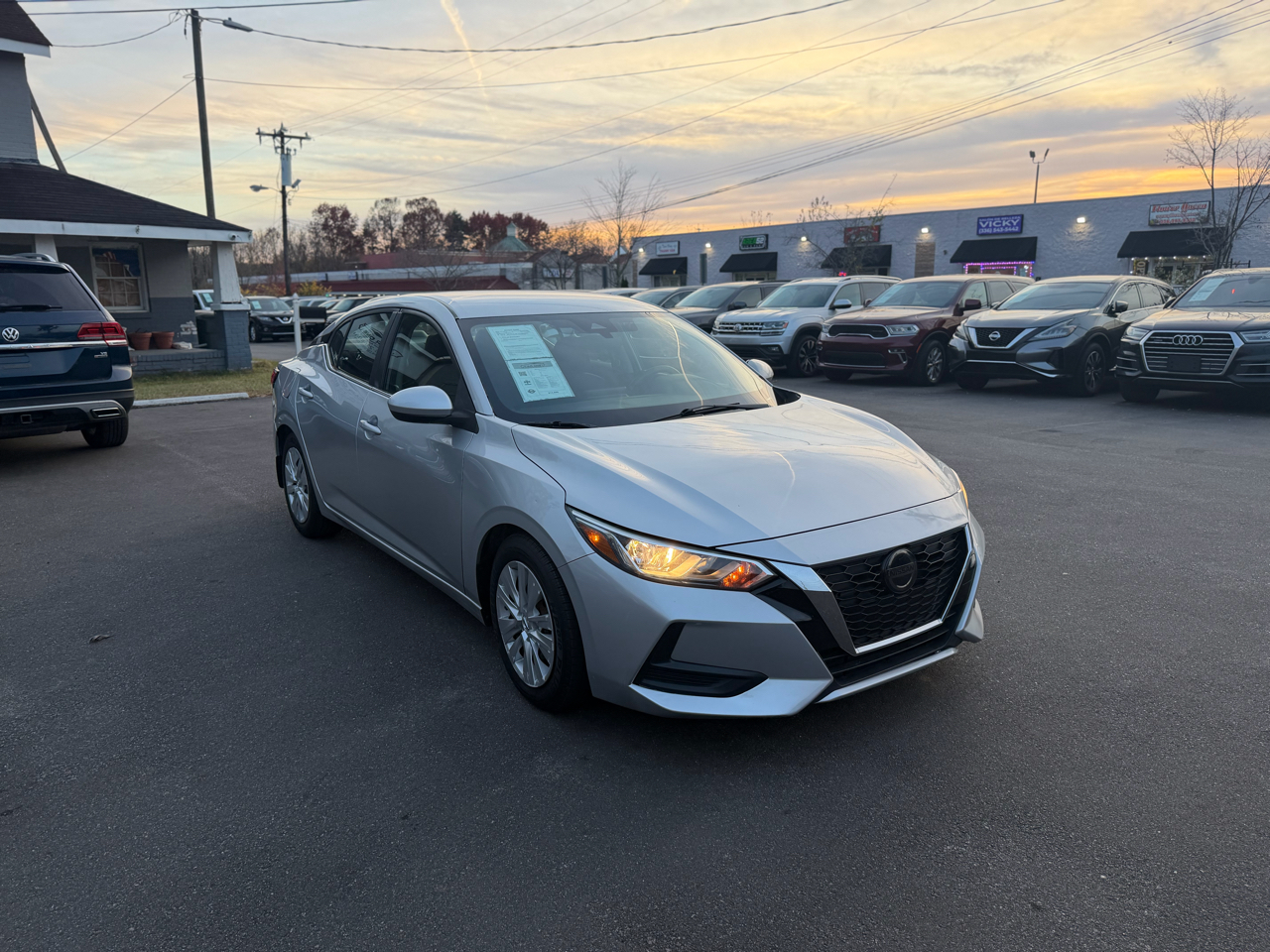 Nissan Sentra S CVT 2020