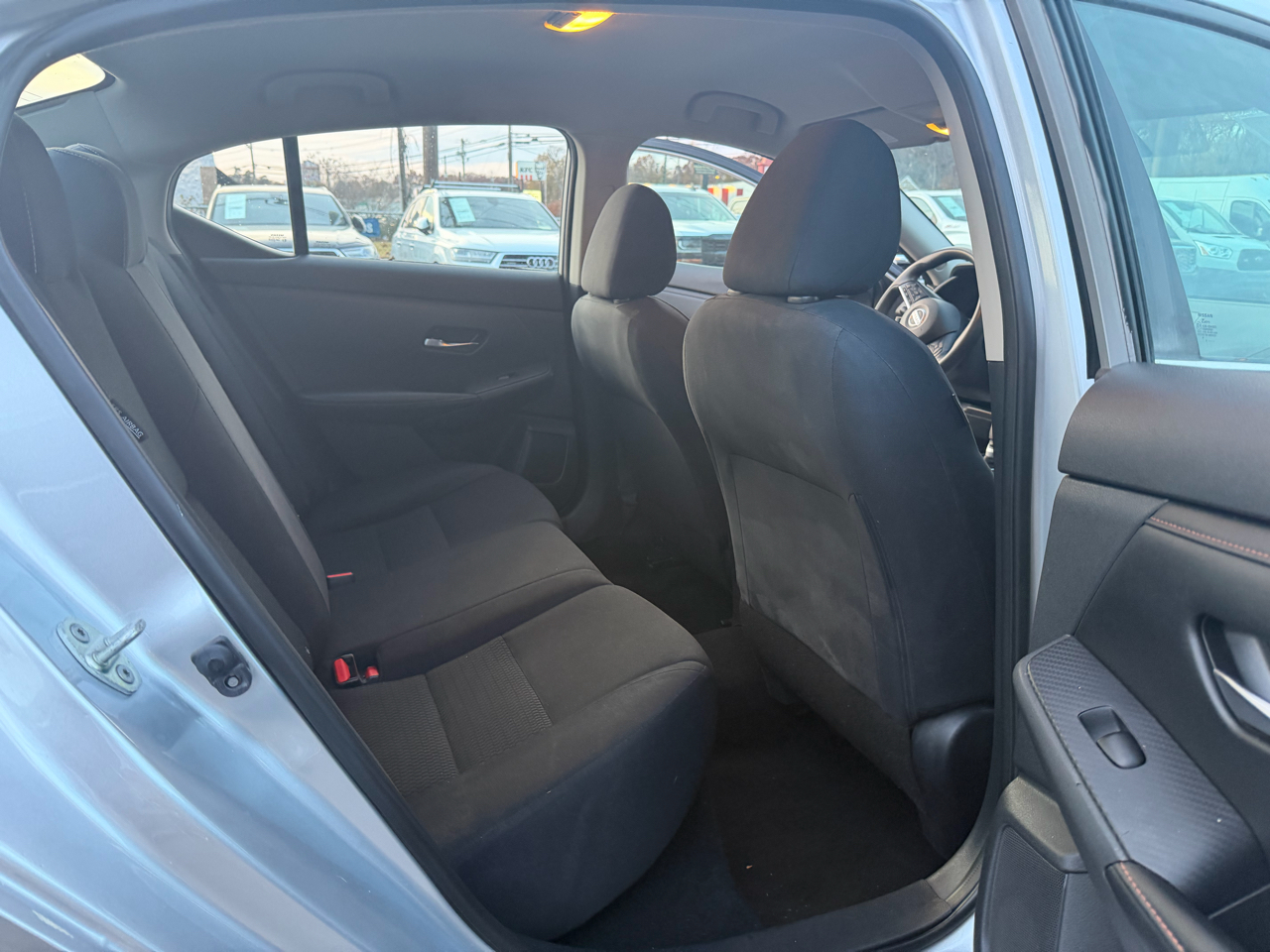 Nissan Sentra S CVT 2020