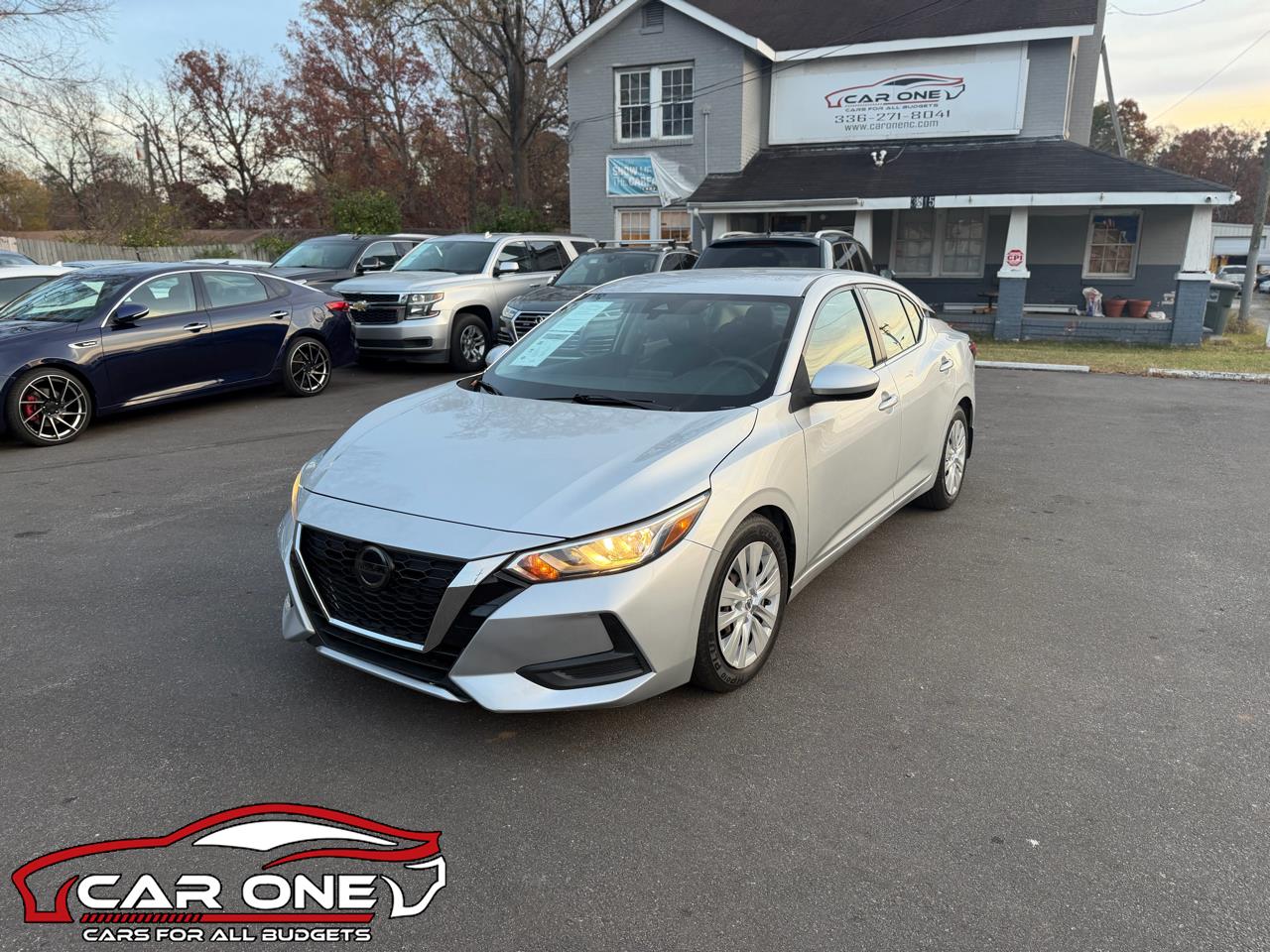 2020 Nissan Sentra S's photo