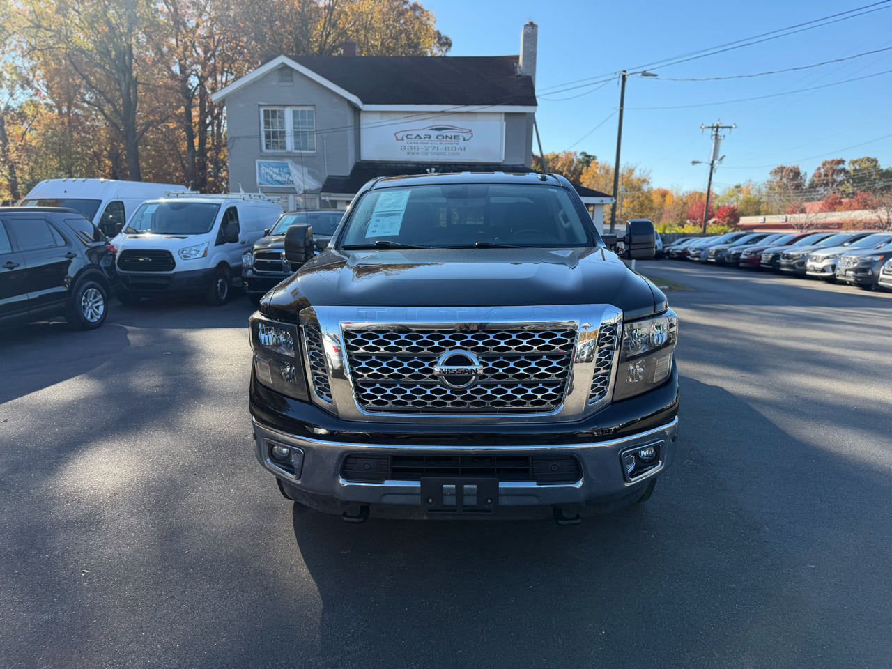Nissan Titan XD 4x4 Gas Crew Cab SV 2019