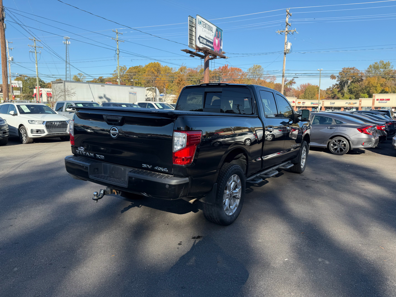 Nissan Titan XD 4x4 Gas Crew Cab SV 2019