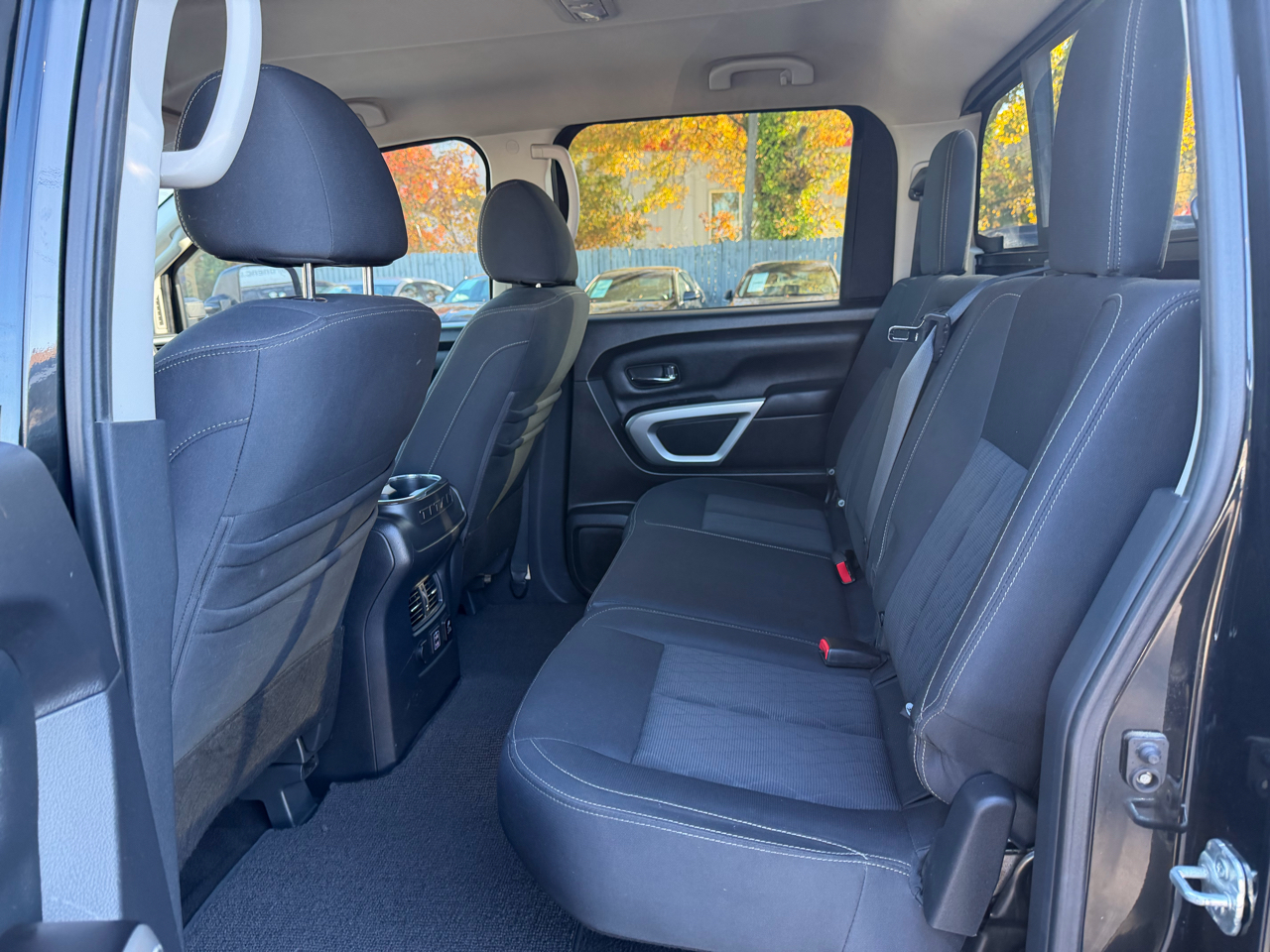 Nissan Titan XD 4x4 Gas Crew Cab SV 2019