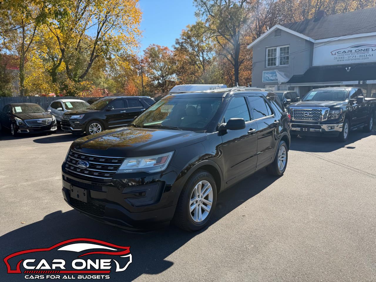 2017 Ford Explorer Base's photo