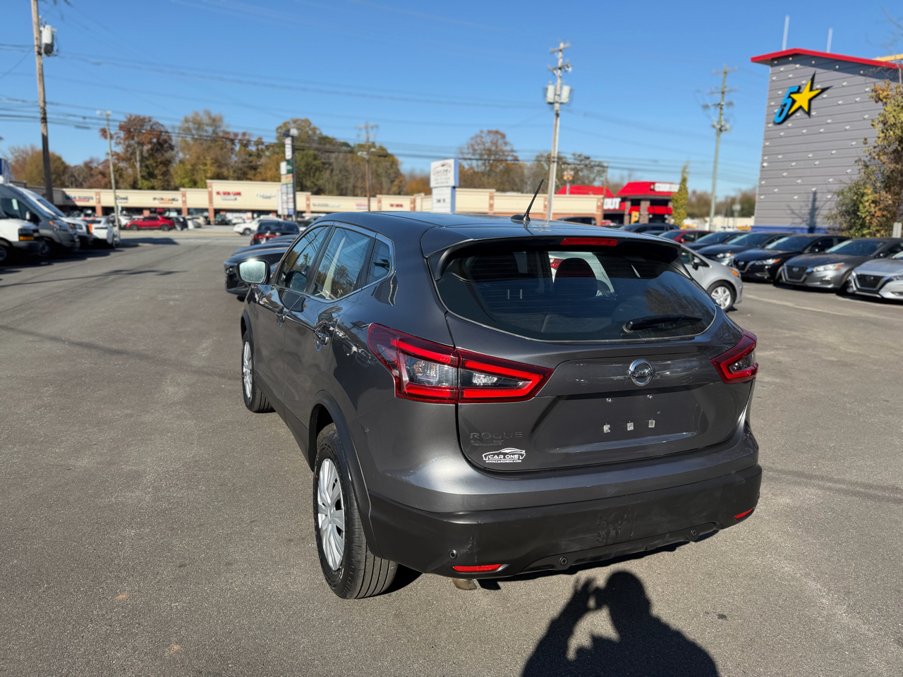 Nissan Rogue Sport FWD S 2020