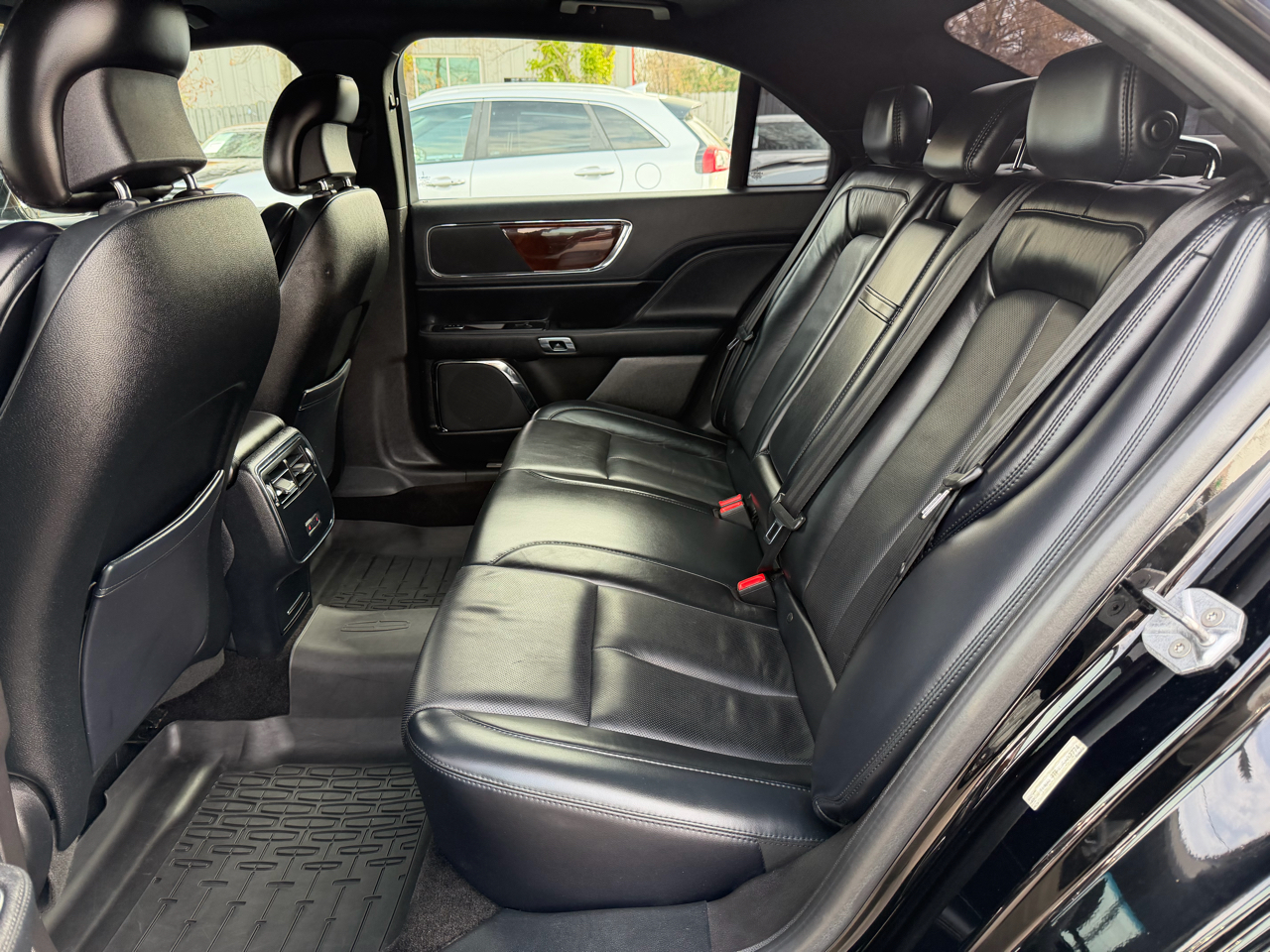 Lincoln Continental Select AWD 2018