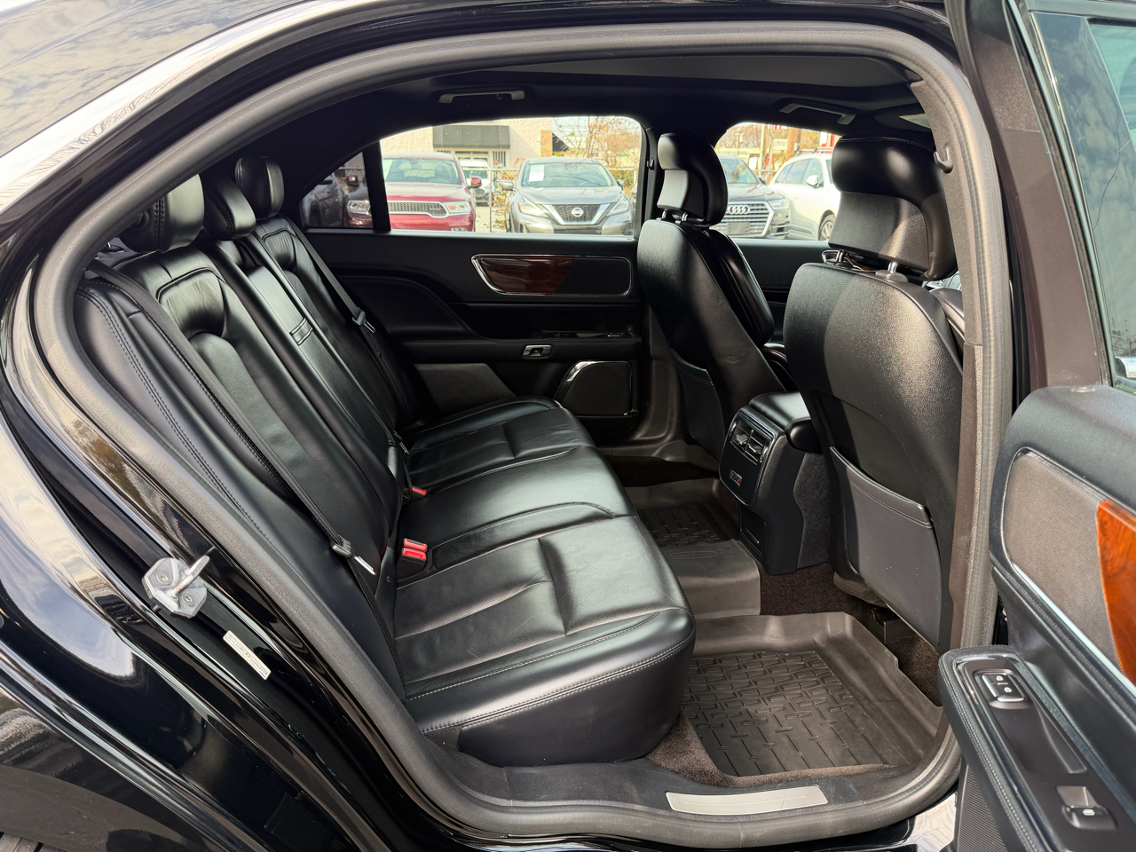 Lincoln Continental Select AWD 2018