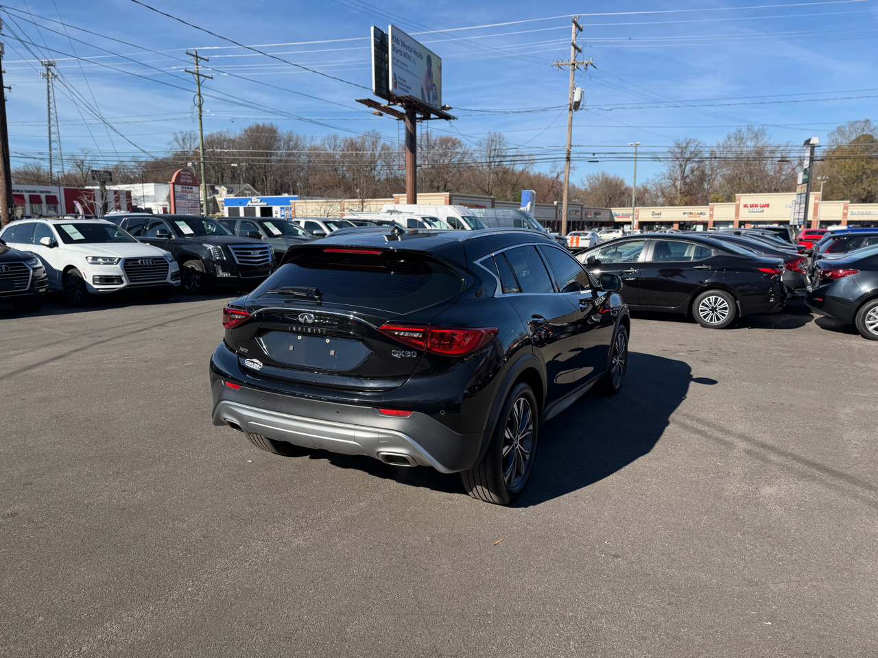 Infiniti QX30 Premium AWD 2017