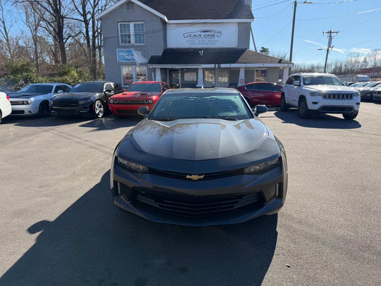 2018 Chevrolet Camaro 2dr Cpe 1LT
