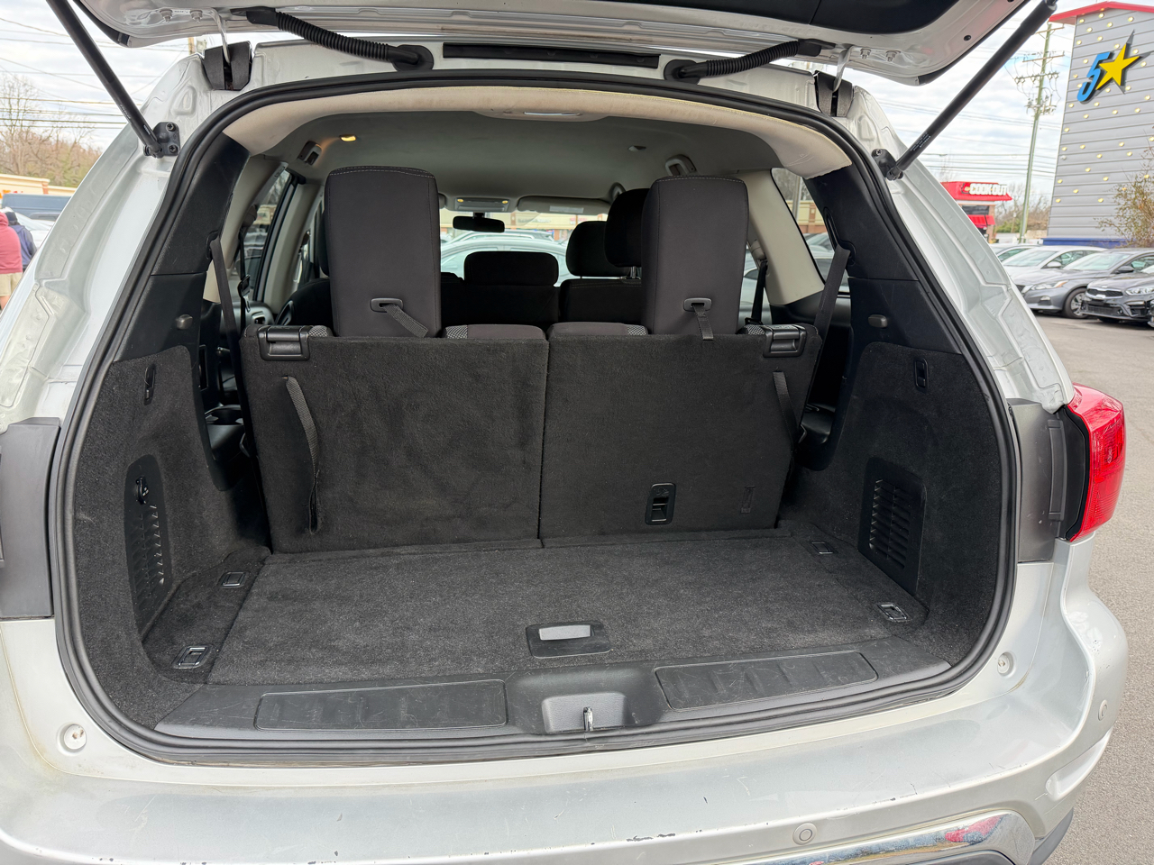 Nissan Pathfinder 4x4 SV 2020