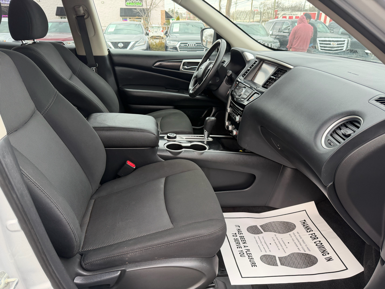 Nissan Pathfinder 4x4 SV 2020