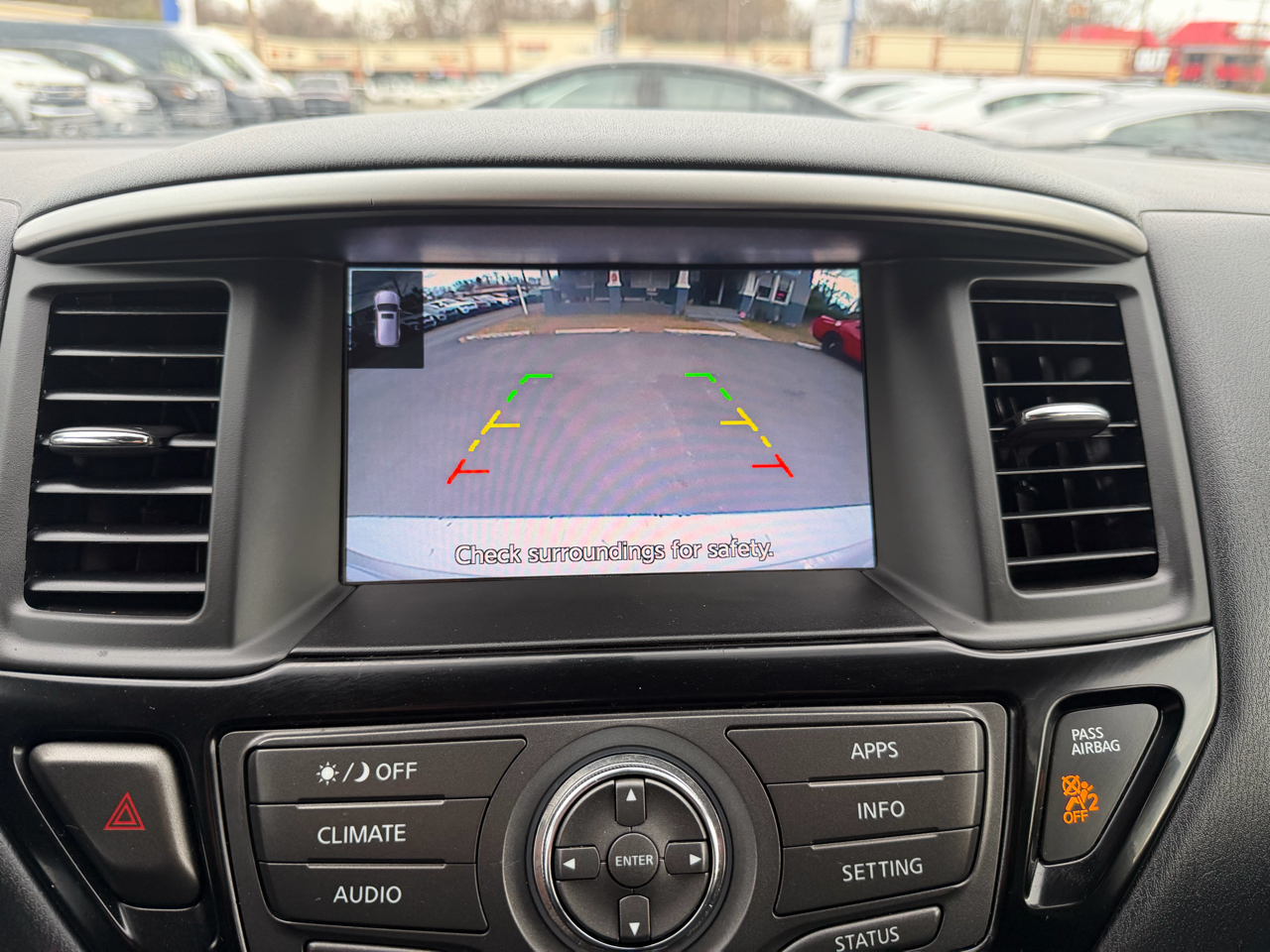 Nissan Pathfinder 4x4 SV 2020