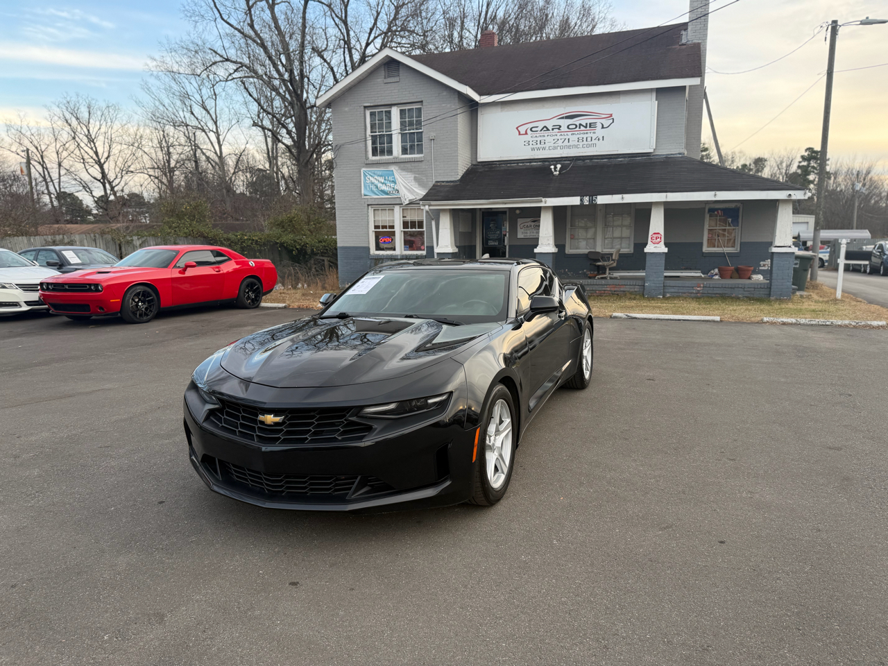 2019 Chevrolet Camaro 2dr Cpe 1LT