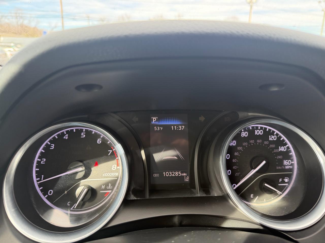 Toyota Camry SE Auto (Natl) 2020