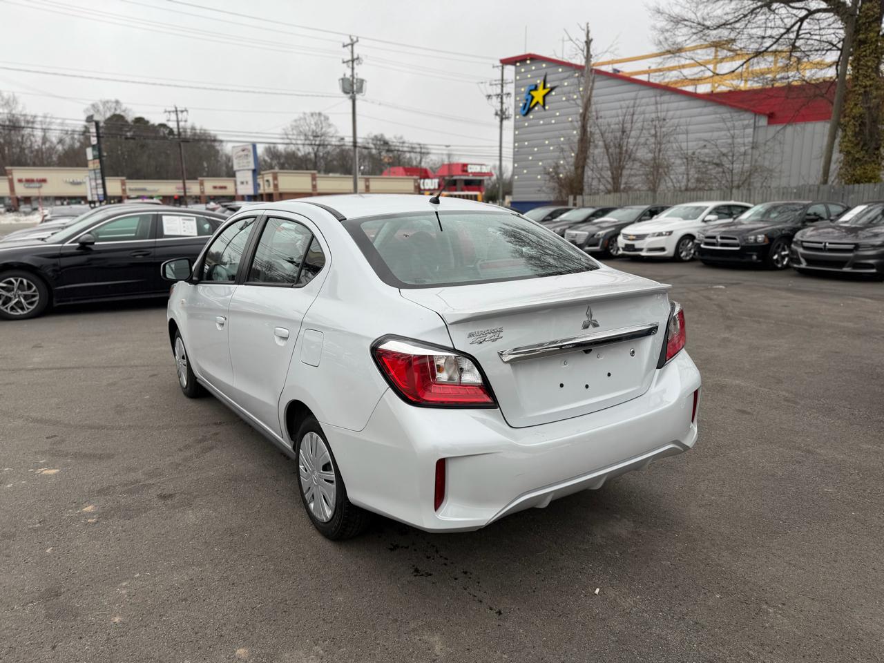 Mitsubishi Mirage G4 Black Edition CVT 2023
