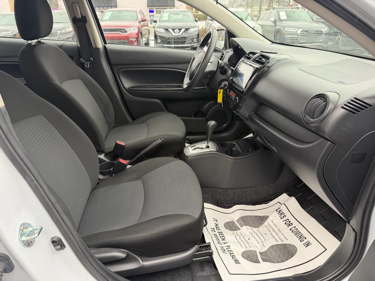 Mitsubishi Mirage G4 Black Edition CVT 2023